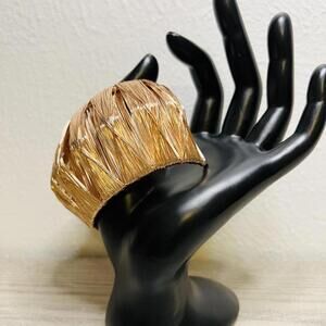 Copper tone wire wreath cuff bracelet #festivalvibes